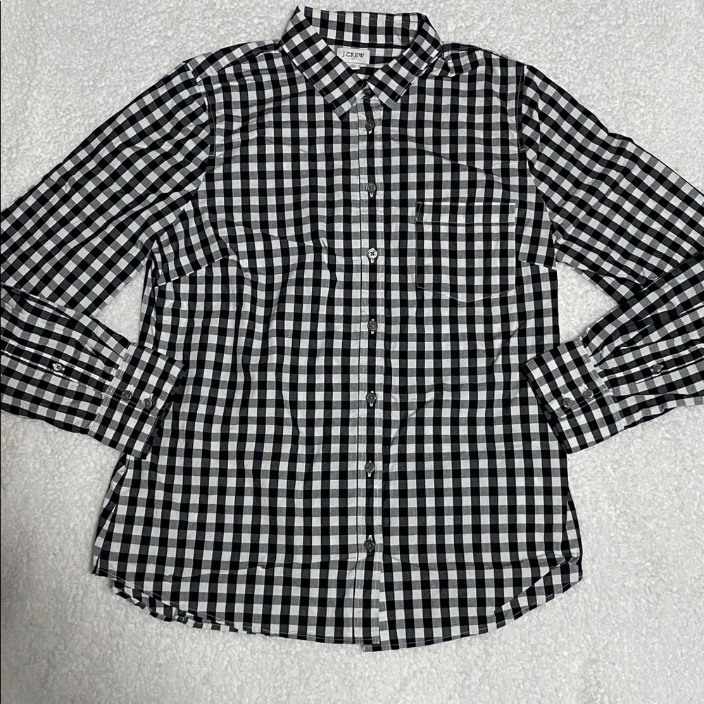 Women’s J.Crew SIZE MED black and white plaid button down shirt NWOT OFFICE